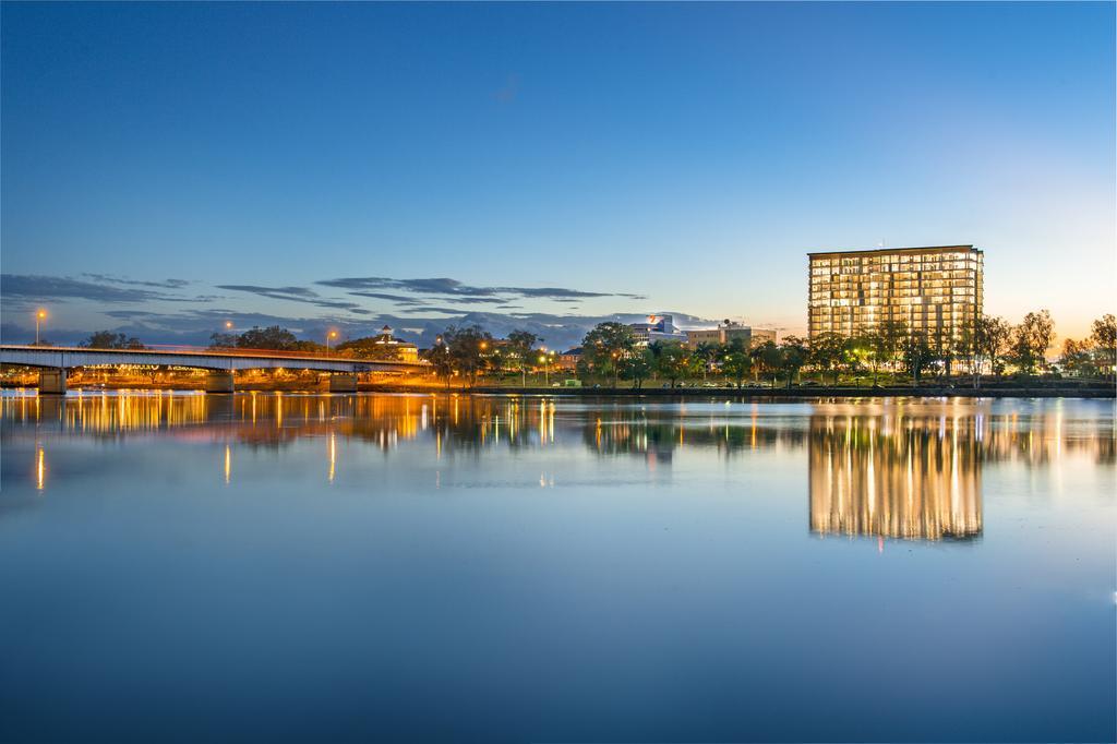 เอ็มไพร์ อพาร์ตเมนต์ โฮเต็ล Aparthotel ร็อคแฮมป์ตัน ภายนอก รูปภาพ