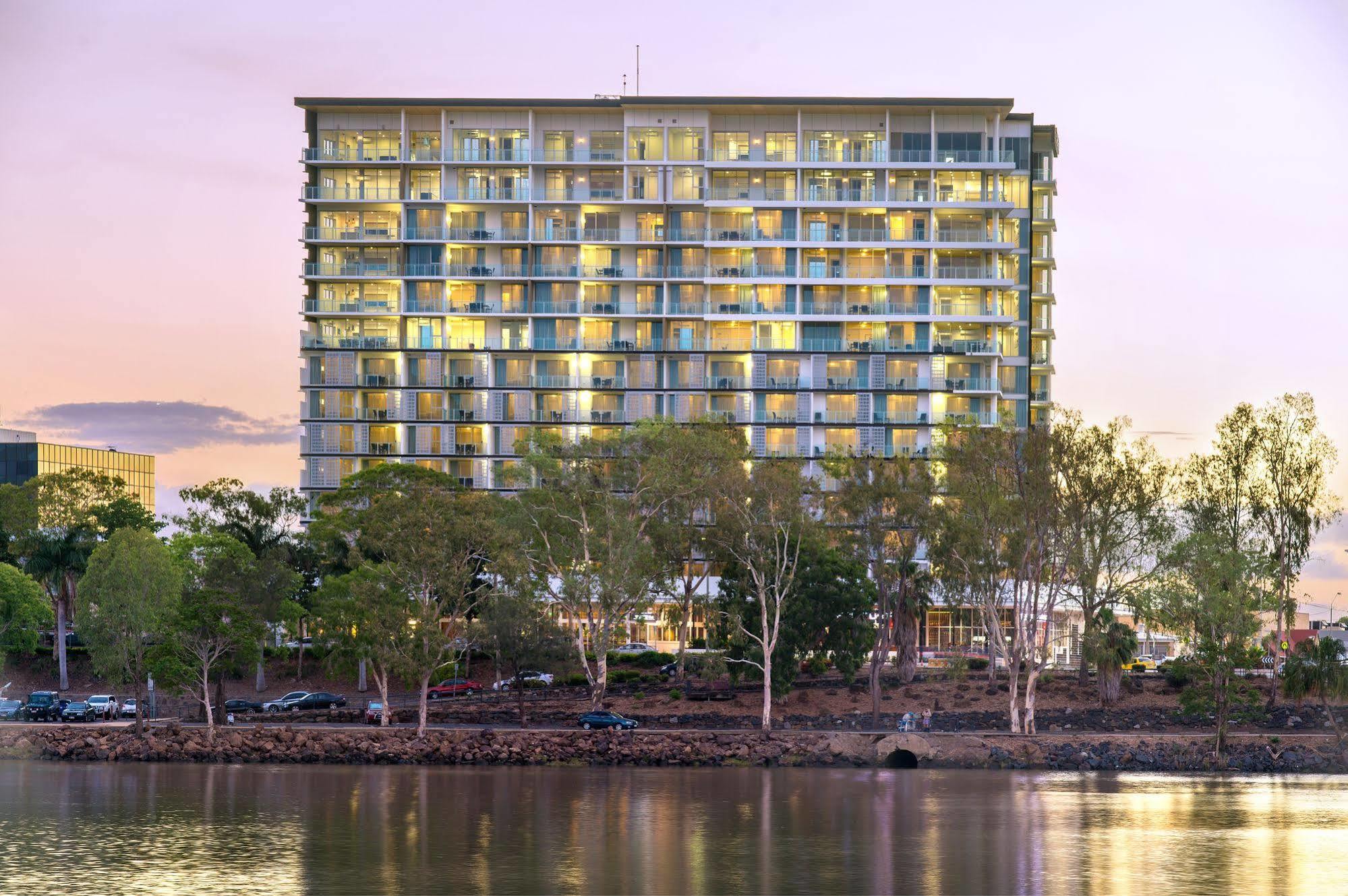 เอ็มไพร์ อพาร์ตเมนต์ โฮเต็ล Aparthotel ร็อคแฮมป์ตัน ภายนอก รูปภาพ